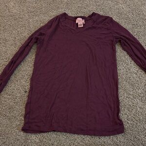 Emma’s maternity maroon Long Sleeve V-Neck Top